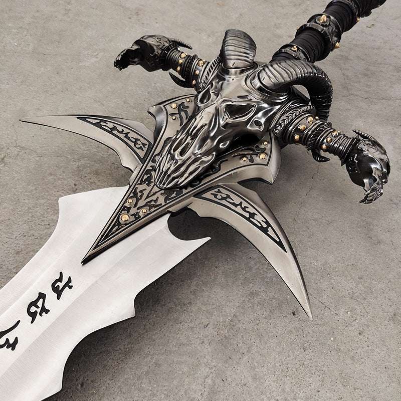 World of Warcraft: Frostmourne, Shadowmourne, and Ashbringer - Game Peripheral Weapons