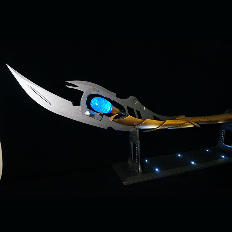 Unopened blade Avengers 4 Loki scepter Model 1 to 1 Infinite Mind Gem metal wand