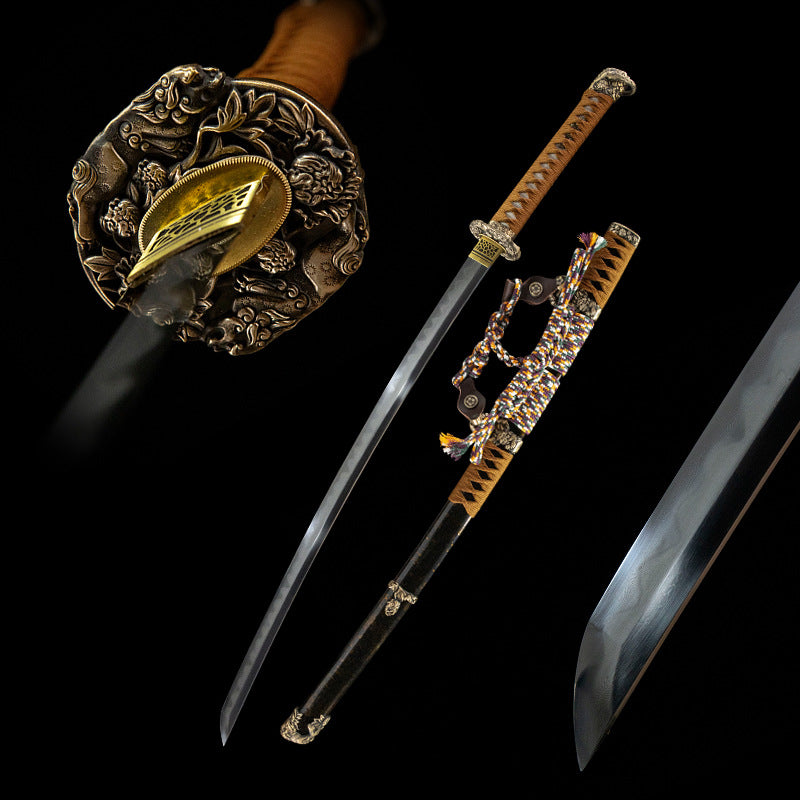 Long Yin Tachi, earth-covered blade + Japanese-style grinding, real handmade samurai sword, self-refined patterned steel - Steel myth
