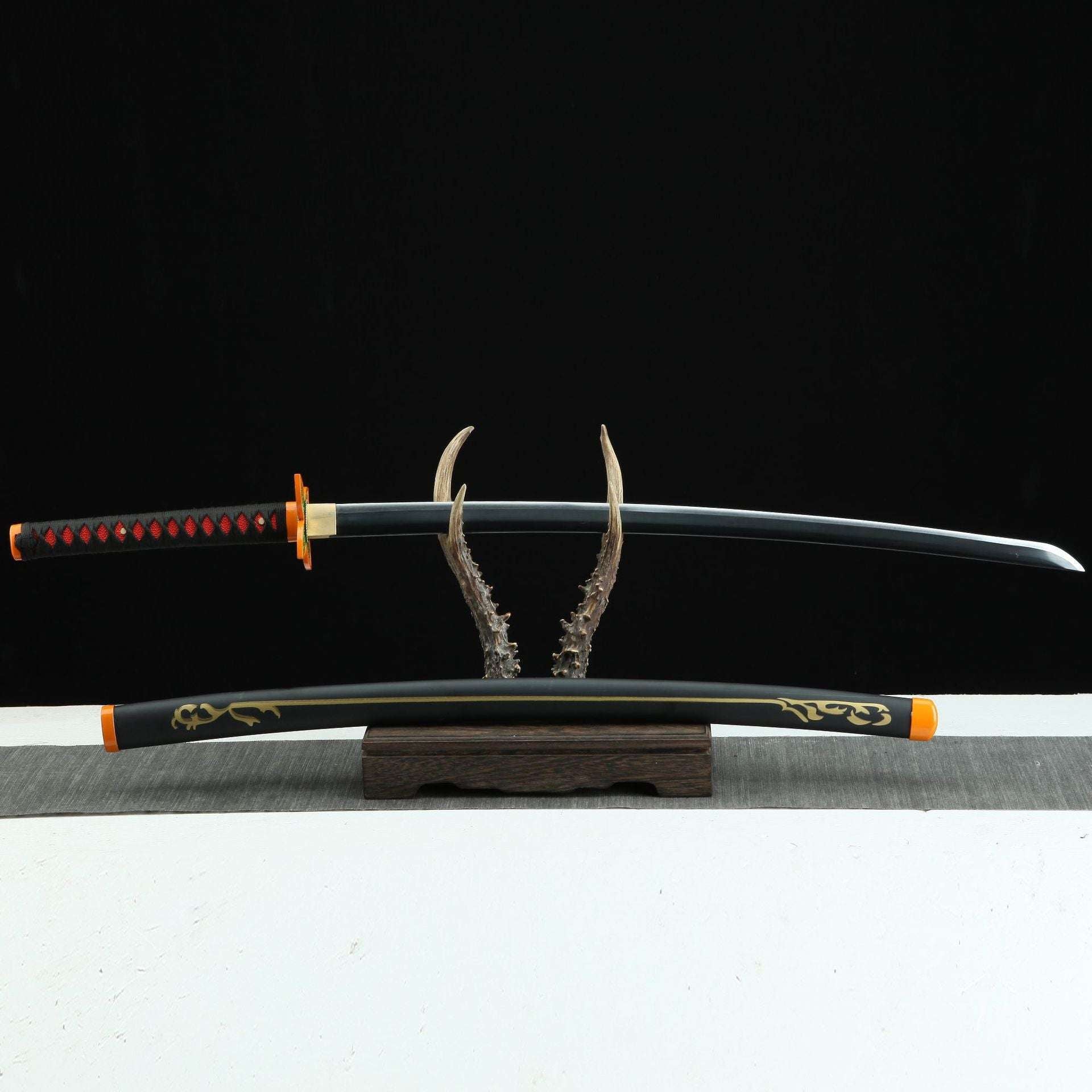 demon slayer swords,manga katana,1045 carbon steel ,Butterfly forbearance